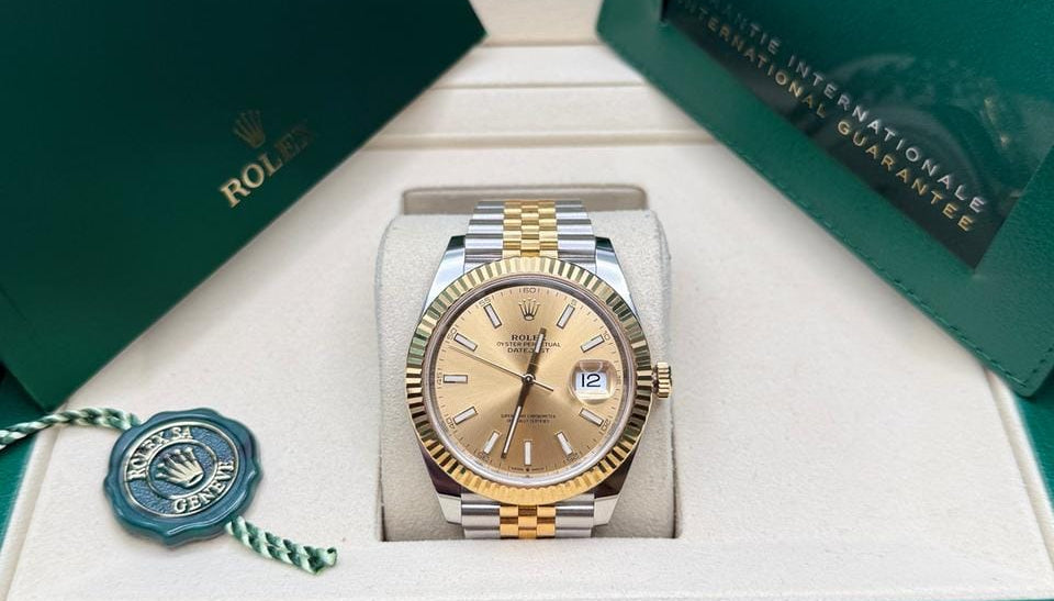 Rolex Datejust 41 Golden Dial
