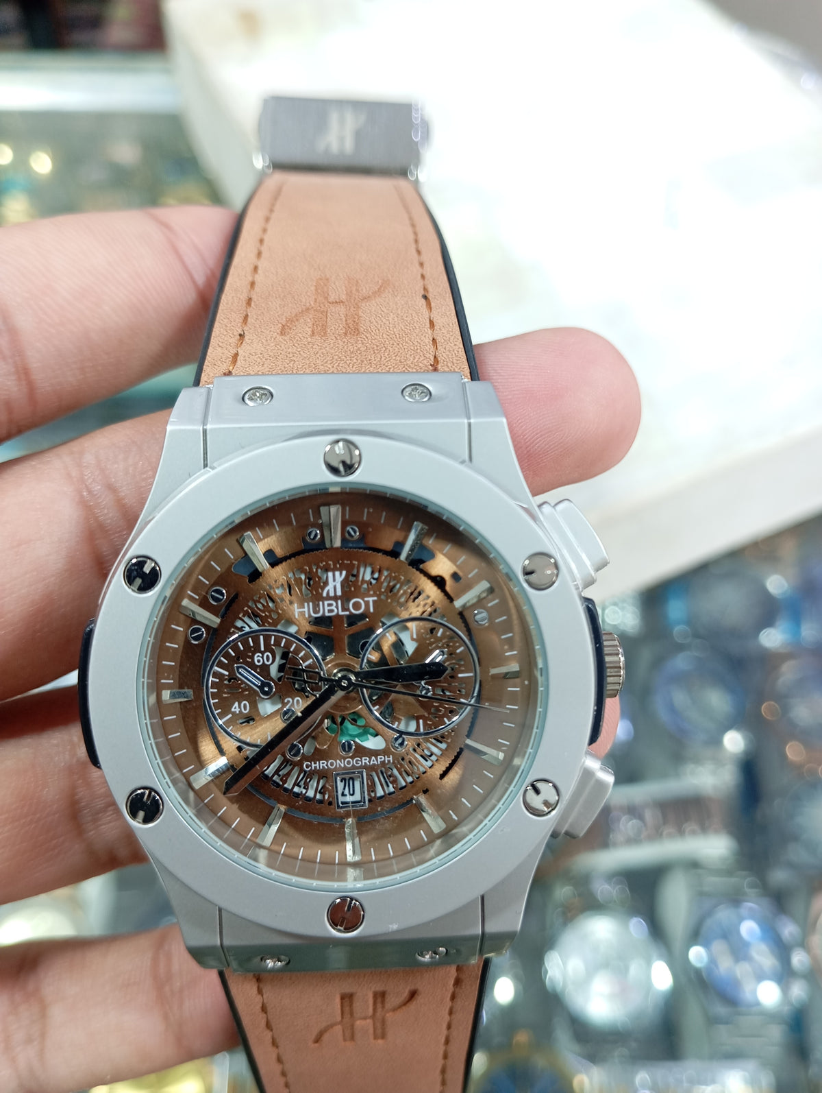 Hubolt Men's Quartz Watch Brown Dial